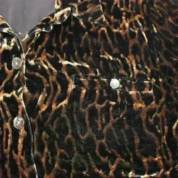 VINTAGE CHICO'S 80s 90s Silk Blend Velour Velvet Cheetah Print Button Up Top Med - Picture 9 of 12